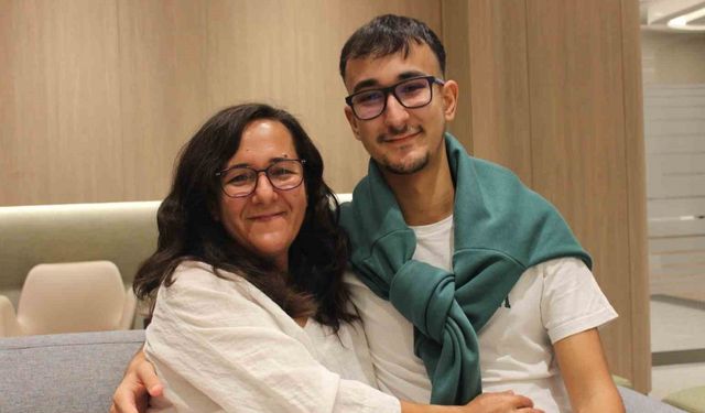 Böbreği ile oğluna ikinci kez hayat verdi