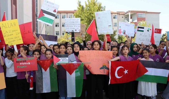 Öğrencilerden Filistin için farkındalık etkinliği