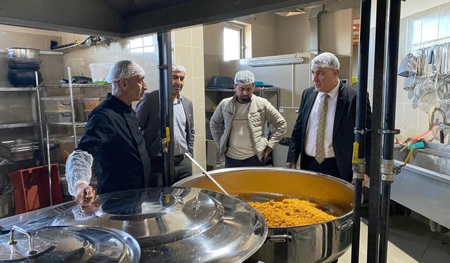 MÜDÜR EROL BAYAT’TAN KYK YURTLARINDA SIKI DENETİM