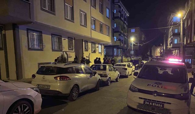 Arnavutköy’de evinin önünde silahlı saldırıya uğrayan adam ağır yaralandı