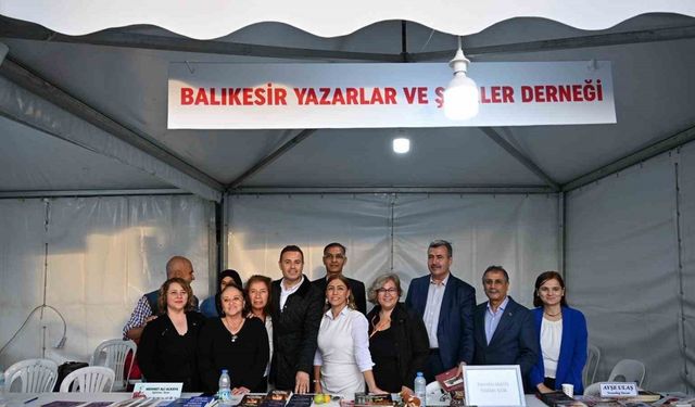 Balıkesir kitap fuarını 150 bin kişi ziyaret etti
