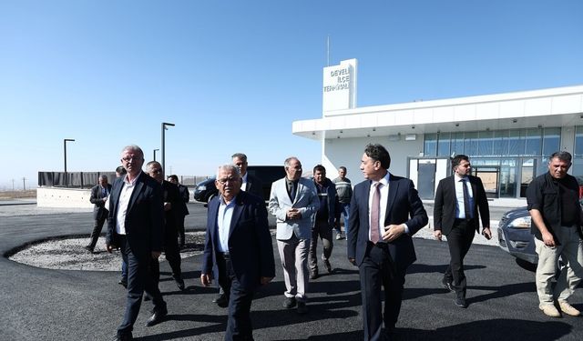 Başkan Büyükkılıç, 100 milyon TL’lik yatırımla Develi’ye kazandırılan Yeni Terminal Binasını inceledi