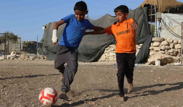 Batı Şeria’daki Filistinliler, Yahudi yerleşimcilerin saldırıları karşısında can güvenlikleri olmadan yaşıyor