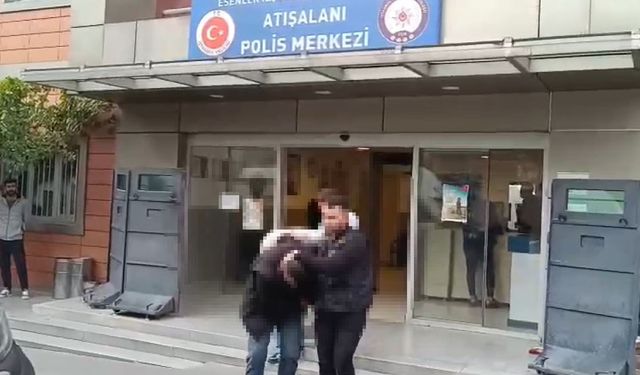 Esenler’de 24 yıl hapis cezası bulunan sahte kimlikli şahıs polislere tehditler savurdu