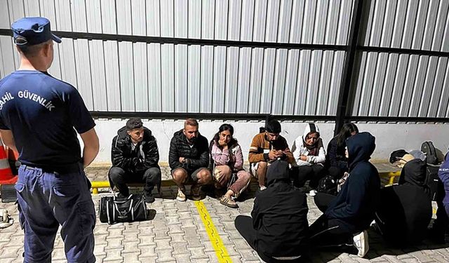 Fethiye’de 3’ü çocuk 20 düzensiz göçmen yakalandı