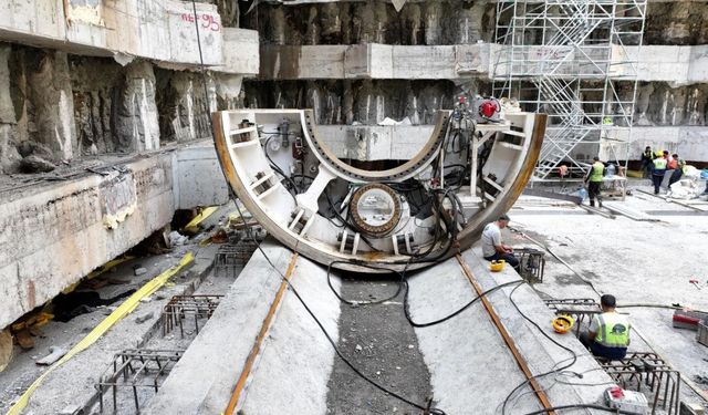 Körfezray Metro Projesi’nde iki tünel açma makinesinin daha montajına başlandı