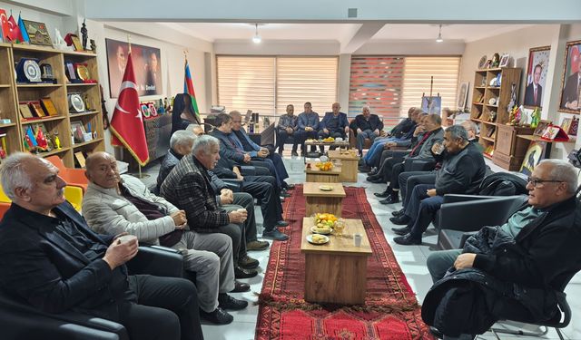 Iğdır Azerbaycan Evi’nden Emekli Öğretmenlere Özel Müzik Dinletisi