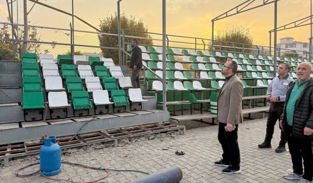 Iğdır'da Spora Yatırım Hız Kesmiyor: Atatürk Semt Sahası Yeni Tribünlerine Kavuşuyor!