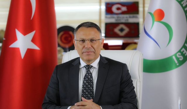 Rektör Gürel'in "14 Kasım Iğdır'ın Kurtuluşu" Mesajı