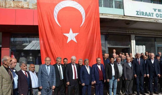 Erzincan’da konuşan Bayraktar: "Hayvancılığın sürdürülebilirliği için destek şart"