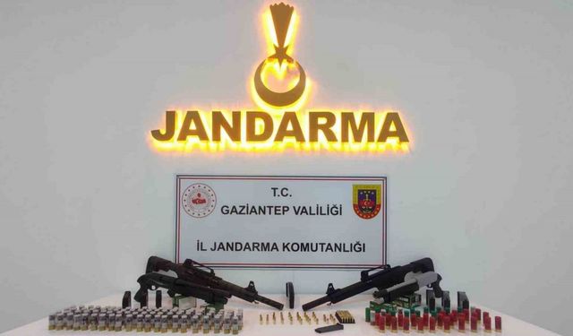 Gaziantep’te 29 adet ruhsatsız silah ele geçirildi: 2 şahıs tutuklandı