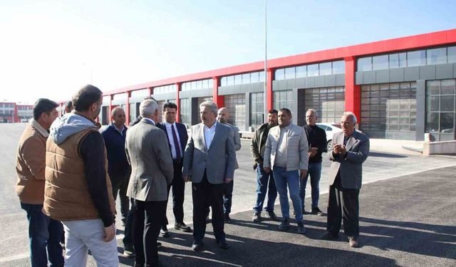 Melikgazi Belediyesi’nden Yeşilyurt Oto Sanayi Sitesi’ne büyük katkı