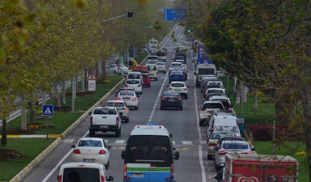 Motorlu kara taşıtı sayısı 379 bin 257 oldu