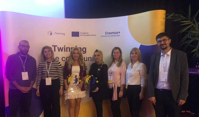 Nazilli Lisesi öğretmeni Avrupa’da Türkiye’yi temsil etti