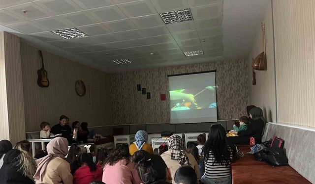 Patnos gençlik merkezinde sinema etkinliği ilgi gördü