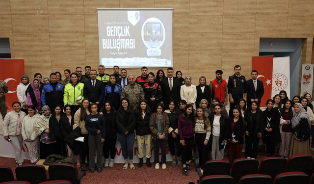 Emniyetten Gençlere Kariyer ve Güvenlik Rehberliği: Iğdır'da Verimli Buluşma