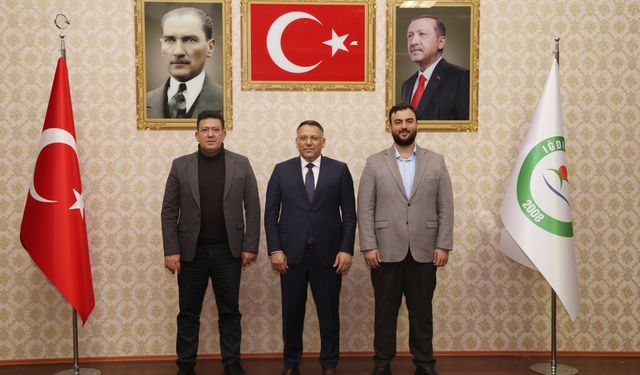 Iğdır Yıldız Teknoloji Lisesi Yönetim Kurulu Başkanı Balamir’den Rektör Gürel’e Ziyaret