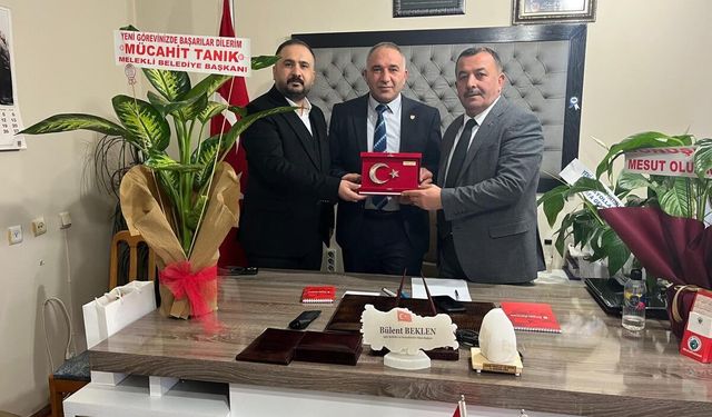 MHP Heyetinden Şoförler Odası’na Tebrik Ziyareti