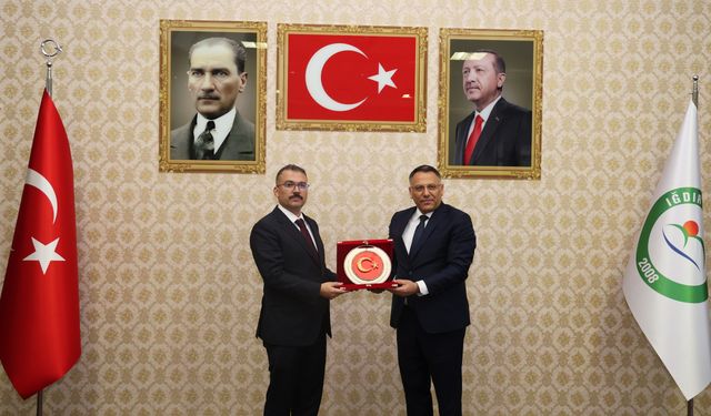 Vali Ercan Turan’dan Rektör Gürel’e Veda Ziyareti