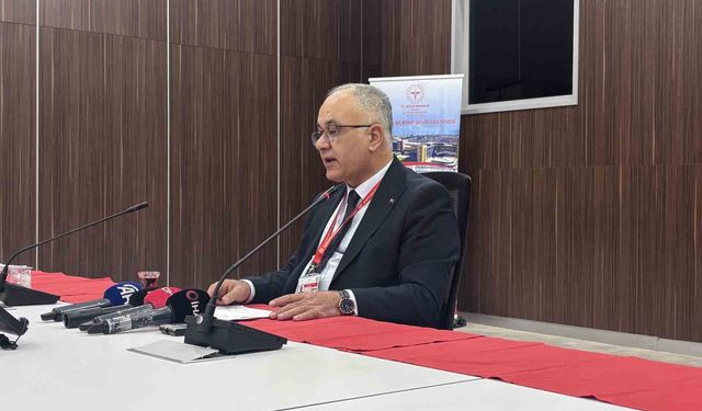 Bilkent Şehir Hastanesi Koordinatör Başhekimi Prof. Dr. Öztürk: 'Dijital hastane konusunda bir üst seviyeye geçmek için çalışmalarımıza devam edeceğiz'