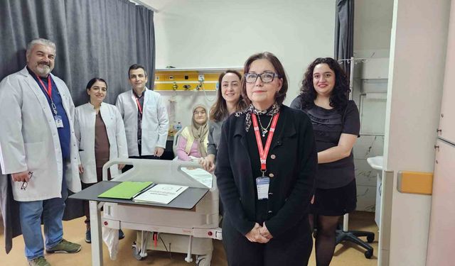 Zonguldak'ta ilk kez 60 yaşında hastaya izsiz ameliyat yapıldı