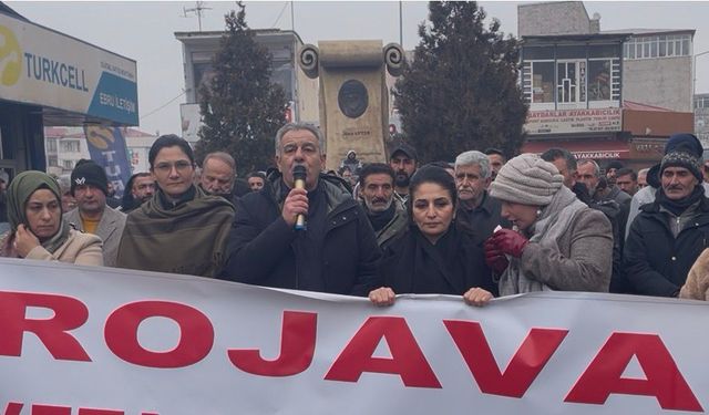 Iğdır’da Rojava’ya Destek Yürüyüşü: "Sınır Kapıları Açılsın" Çağrısı