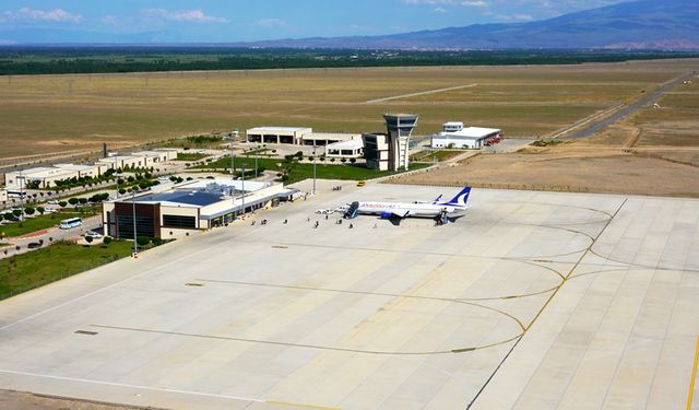 2025 Yılında Iğdır Şehit Bülent Aydın Havalimanı’nda 388 Bin Yolcuya Hizmet Verildi