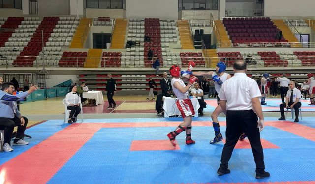 IĞDIRLI GENÇ YETENEK TÜRKİYE’Yİ SALLADI: HÜSEYİN GÜREL KÜRSÜDE!