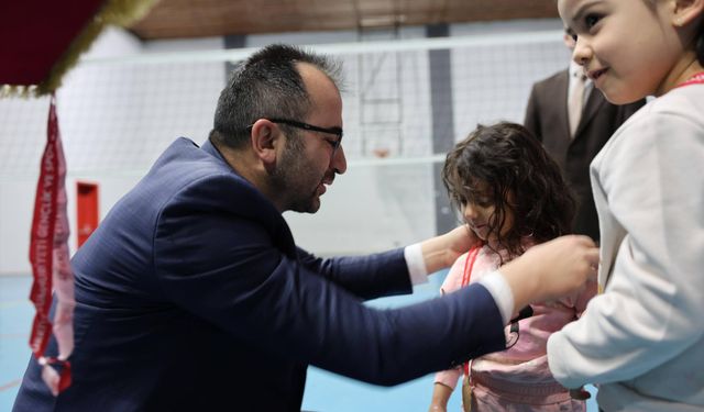 Iğdır’da Dart Heyecanı: Şampiyonlar Kürsüye Çıktı!