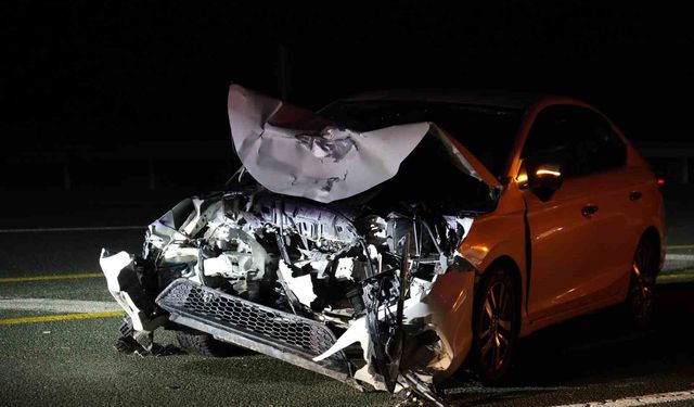 Elazığ'da yaşanan kazada 3 kişi yaralandı: O anlar kamerada