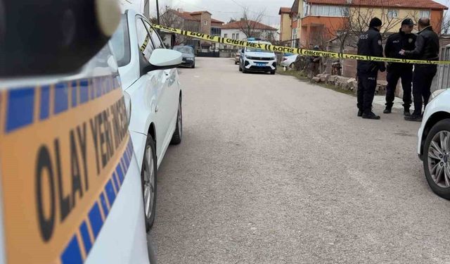 Kavga ettiği karısını tüfekle vurup ağır yaraladı