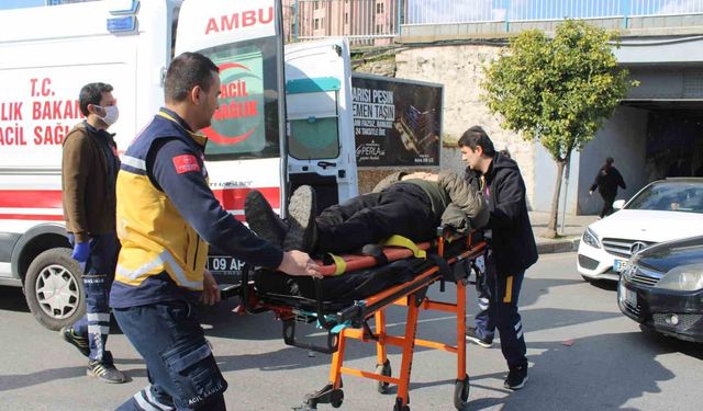 Kavşak içindeki kazada sürücü yaralandı