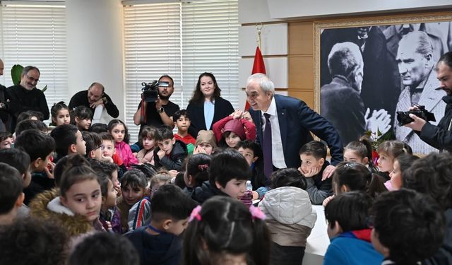 Kocagöz, 2. sınıf öğrencilerine yerel yönetimi anlattı