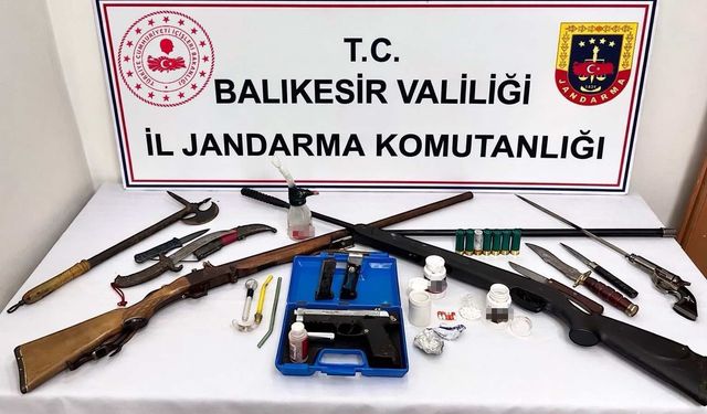 Uyuşturucu operasyonu: 52 adrese eş zamanlı baskın