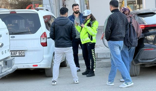 TRAFİKTE KUŞ UÇURTULMUYOR