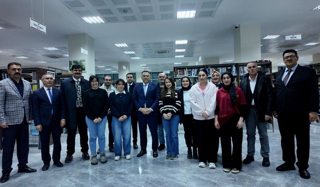 Rektör Gürel, Fuat Sezgin Kütüphanesini Ziyaret Etti
