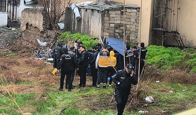 Iğdır’da Genç Şahıs Yüksekten Atlayarak İntihar Etti