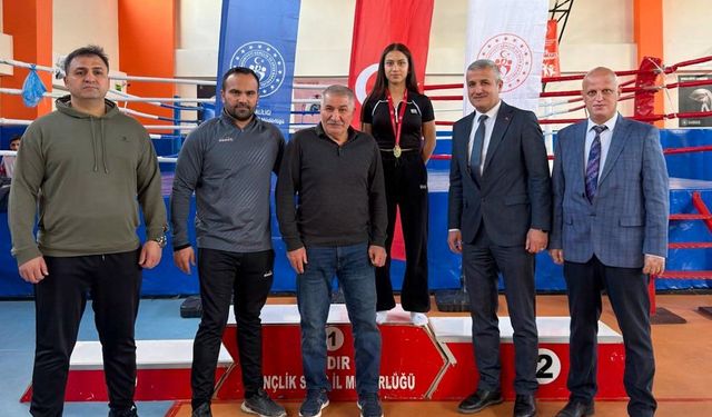 Iğdır’ın Genç Yumrukları Bursa Yolcusu: İl Seçmeleri Tamamlandı!