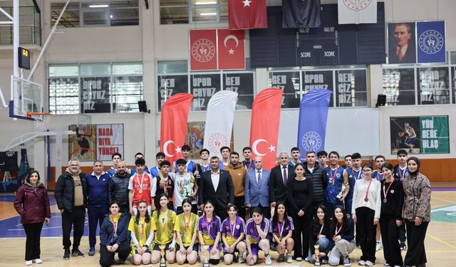 Iğdır’da Basketbol Heyecanı: 3x3 Gençler Bölge Şampiyonları Belli Oldu!