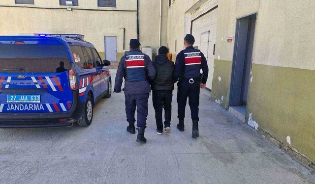 Aranan şüpheli yakalandı
