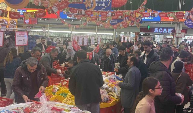 Fiyatı yarı yarıya düşen ete hücum