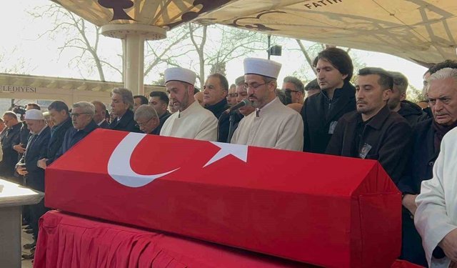 Tarihçi İlber Ortaylı son yolculuğuna uğurlandı