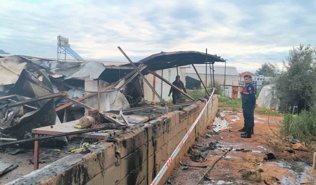 Yangın faciası: 5'i çocuk, 6 ölü