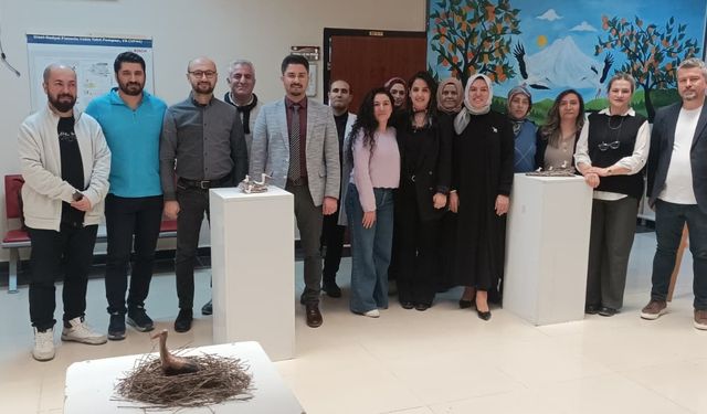 Iğdır’ın Seramik Leylekleri Sergisi Yoğun İlgi Gördü