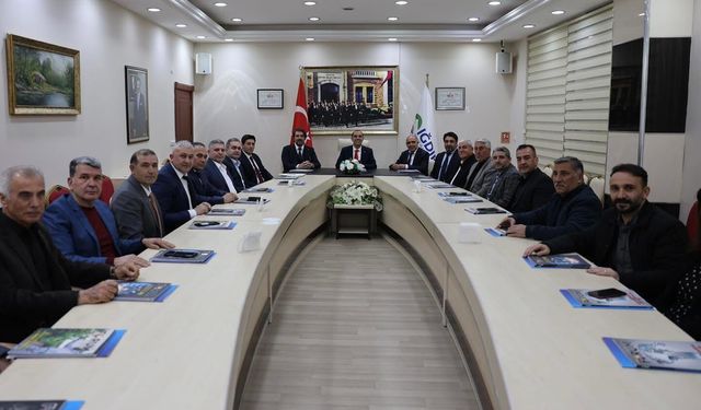 Vali Taşolar’dan Ticaret ve Sanayi Odasına Ziyaret