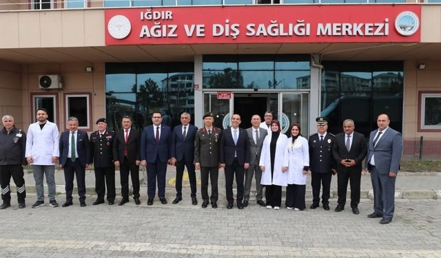 Ağız ve Diş Sağlığı Merkezine Bayram Ziyareti