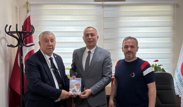 Iğdır Ağız ve Diş Sağlığı Hastanesi Başhekimi Dt. Taner Başaran’a Hayırlı Olsun Ziyareti