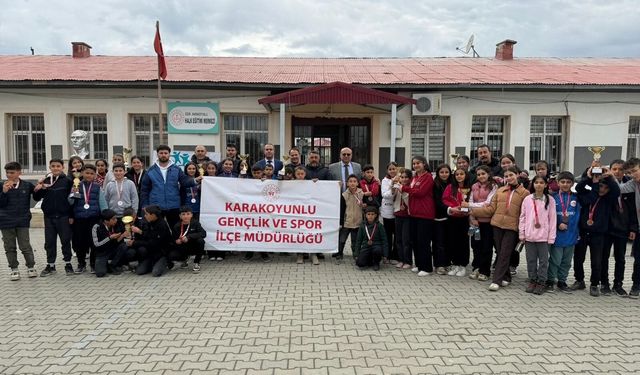 Karakoyunlu’da Bocce Heyecanı: Şampiyonlar Ödüllerini Aldı