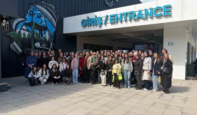 Batı Trakya'dan gelen 82 öğrenci Kocaeli'de ağırlandı