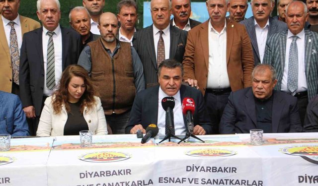 Kongrede adaylığını açıkladı